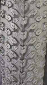 BIKE TIRE 1105-26*1.95